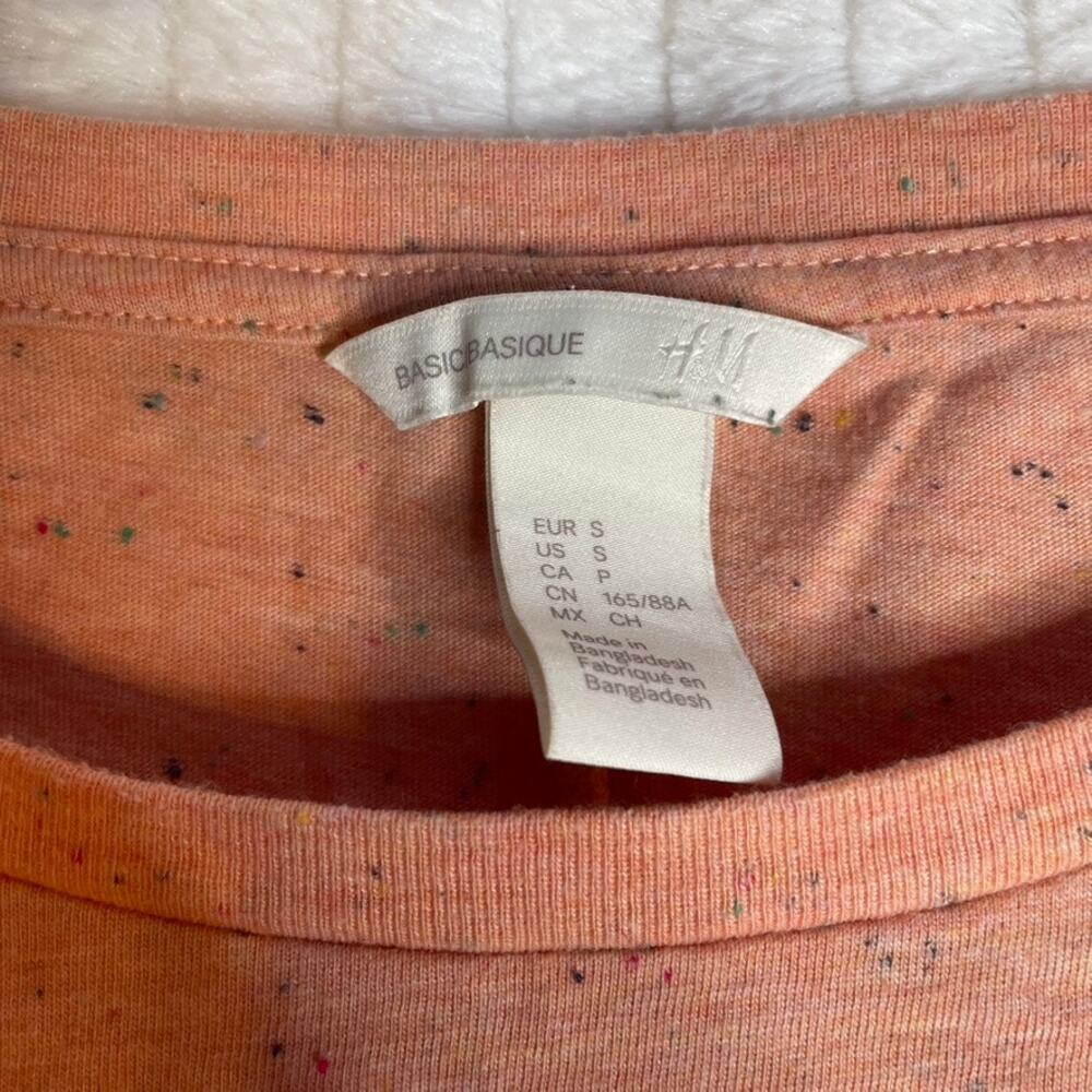 H&M Speckled Peach Pink Orange Tee Shirt‎ 1/4 Sleeve Small Crewneck - Picture 3 of 3